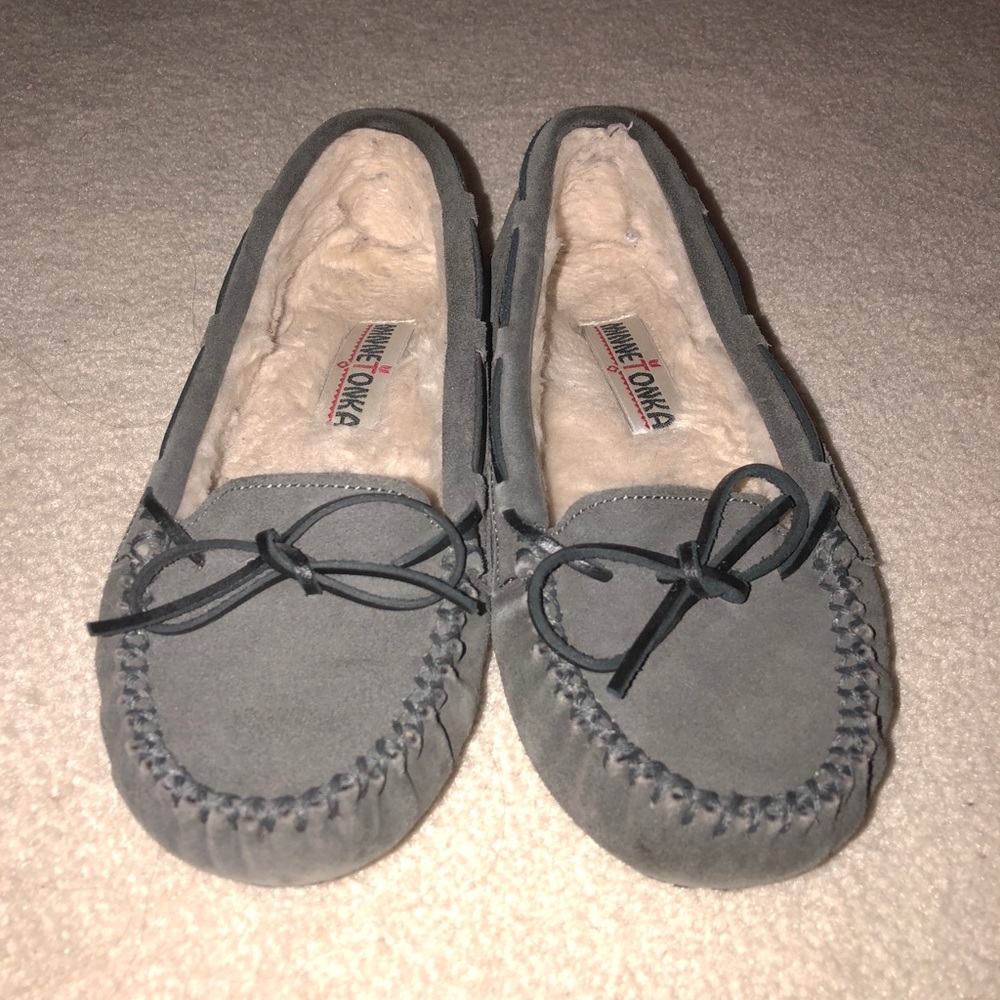 Minnetonka Cally Slipper